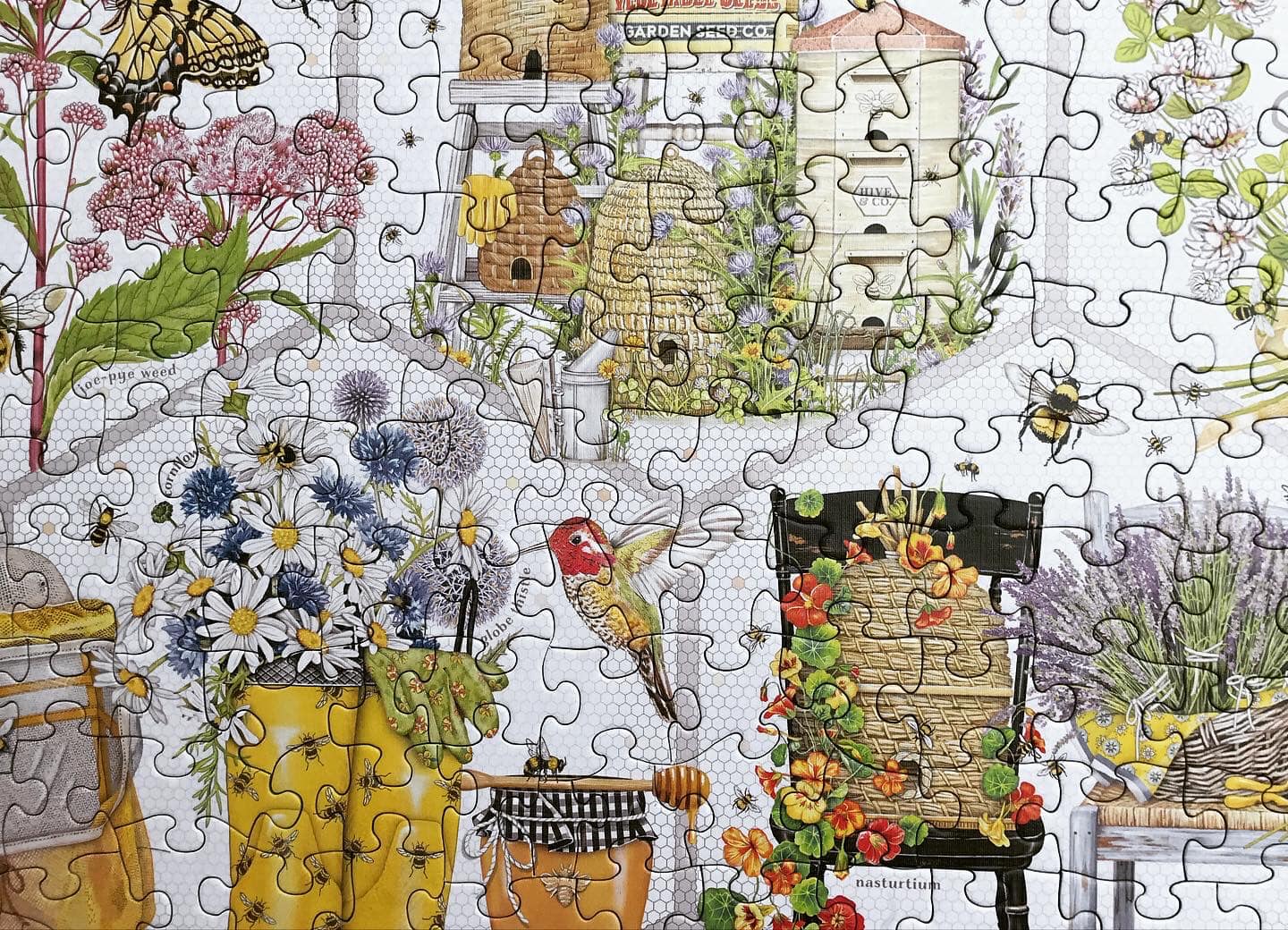 Busy as a Bee | 500 Piece - Image 5